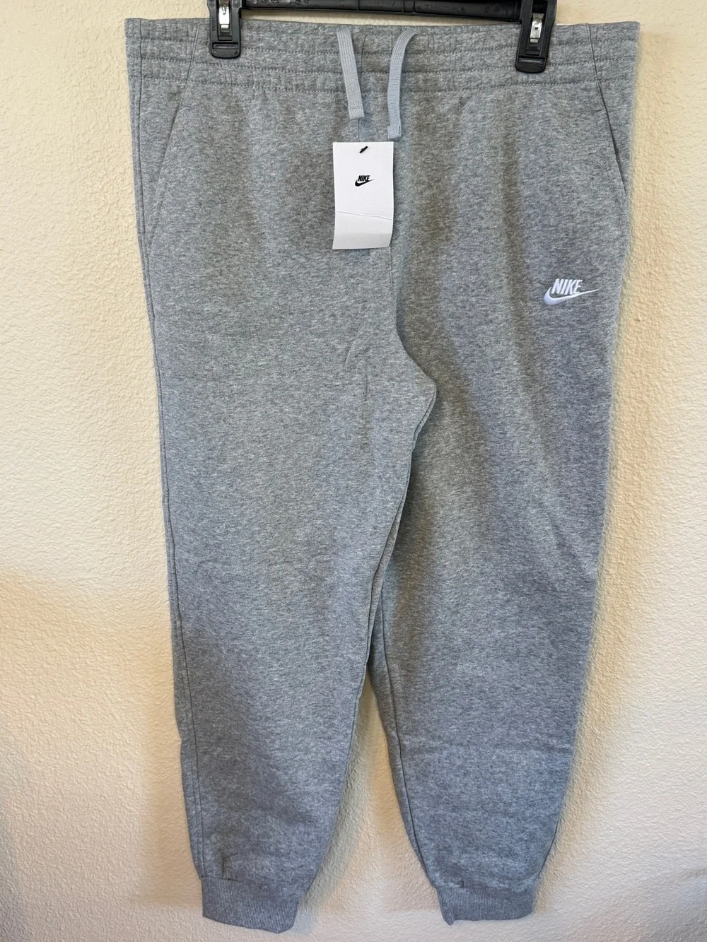 Nike Big Kid's Sportswear Fleece Joggers in Gray, Size XL (+) Standard Fit